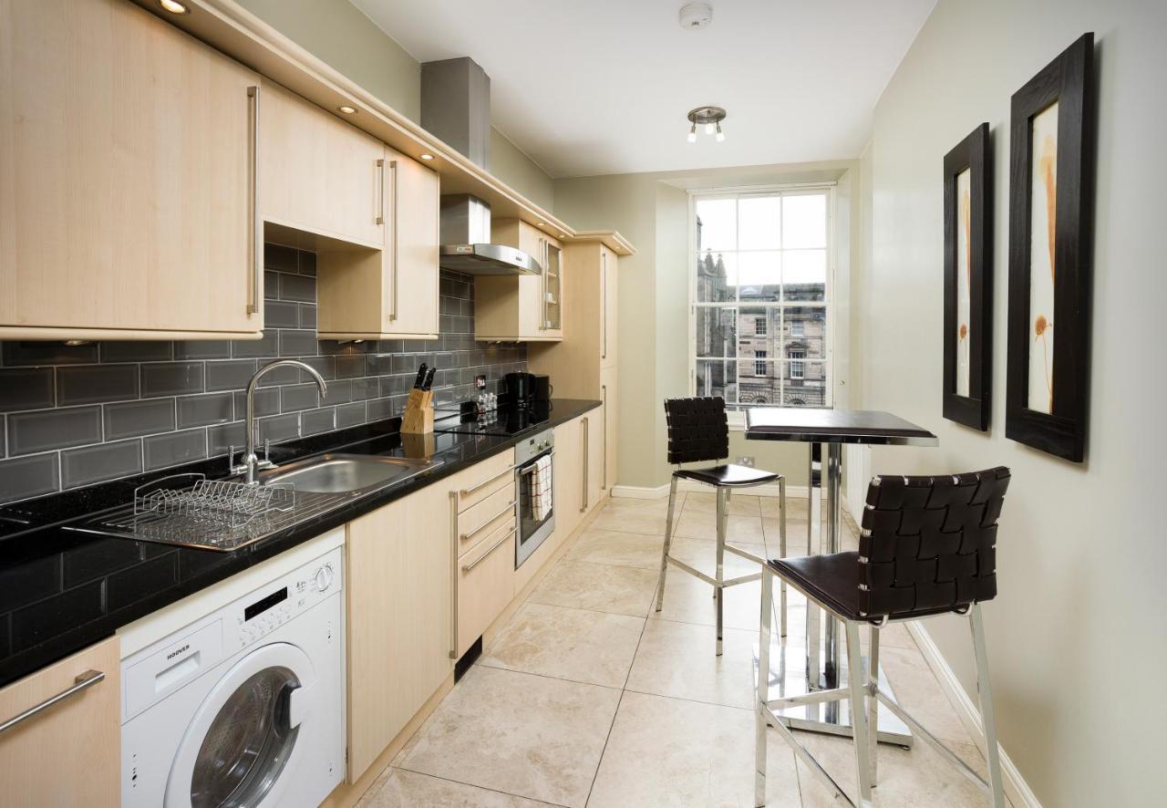Old Town Suites - Royal Mile Edinburg Exteriör bild