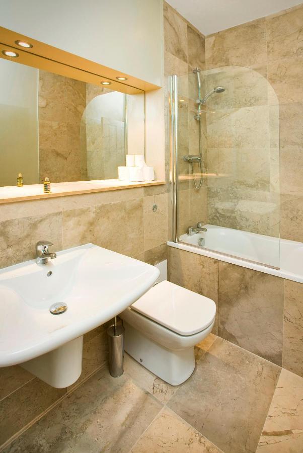 Old Town Suites - Royal Mile Edinburg Exteriör bild